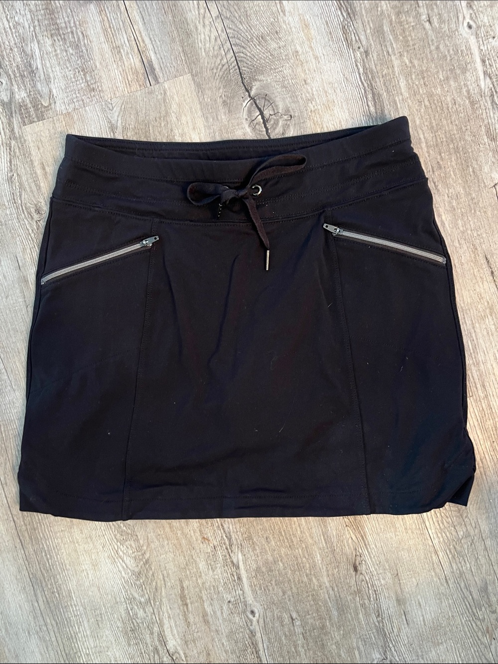 Athleta Black Active Drawstring Skort with Zip Pockets